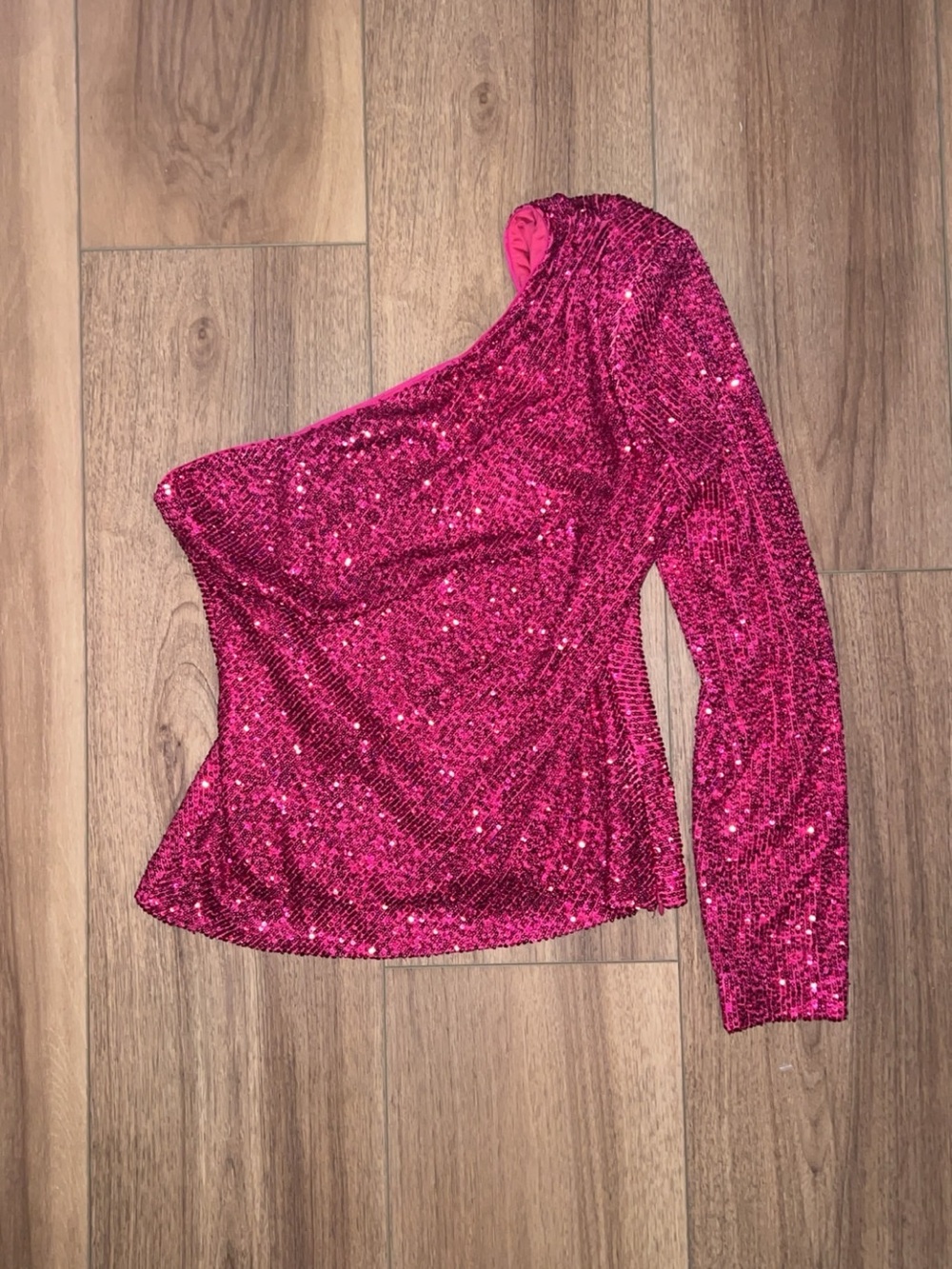 Trina Turk One-Shoulder Sequin Top in Fuchsia
